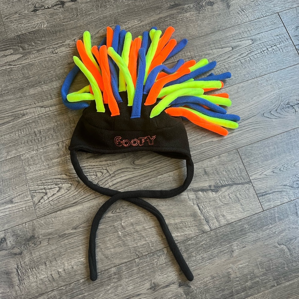 Disneyland Resort Goofy Dreadlock Hat